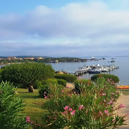 Apartahotel Marineledda Village 3*
