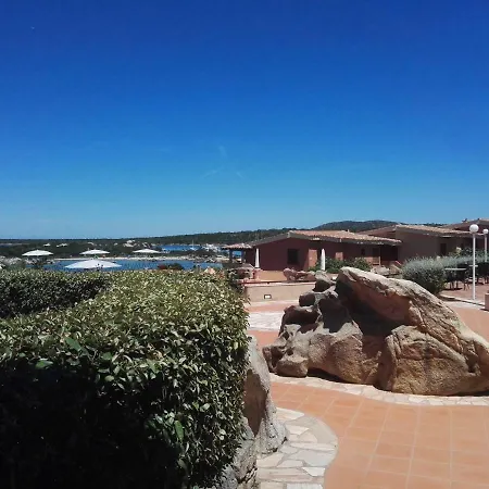 Apartahotel Marineledda Village Marinella (Sardinia)